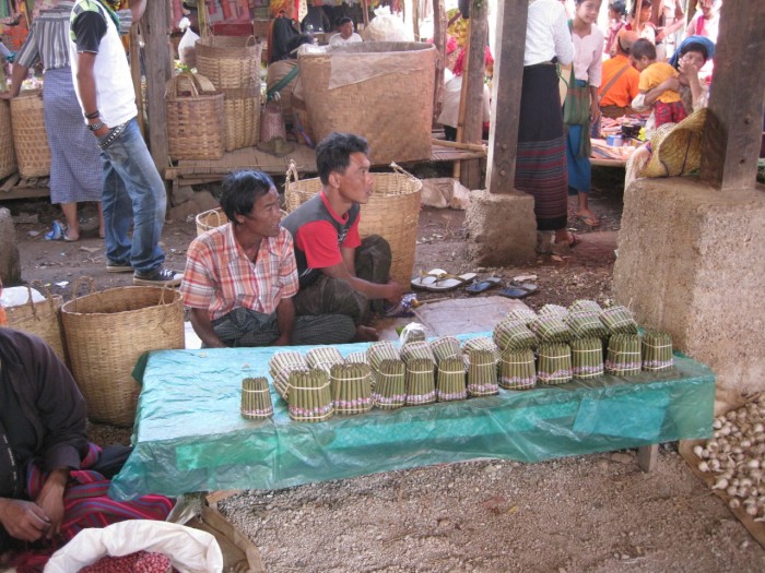 Myanmar_20101116_2257