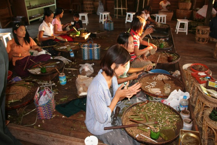 Myanmar_20101116_2523